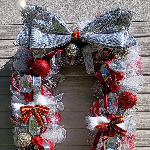 Glam Red & Silver Christmas Garland, Gem Garland, Winter garland, Christmas - Picture 10 of 16